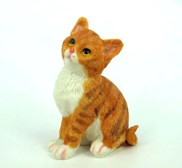 Лот: 10549532. Фото: 1. Фигурка "Кот Рыжик" полистоун... Фигурки, статуэтки