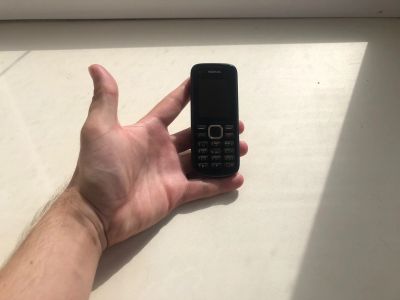 Лот: 20231838. Фото: 1. Сотовый телефон Nokia C1-02. Кнопочные мобильные телефоны