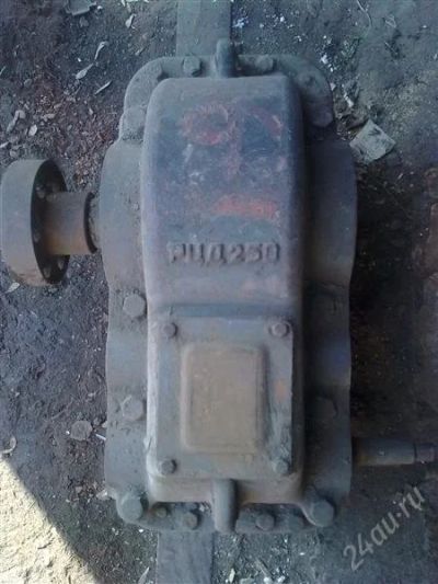 Лот: 2712524. Фото: 1. Продам редуктор РЦД250, торг уместен. Другое (строительство и ремонт)