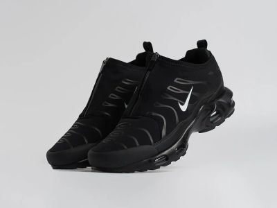 Лот: 25623639. Фото: 1. Кроссовки Nike Air Max Plus TN. Кеды, кроссовки, слипоны