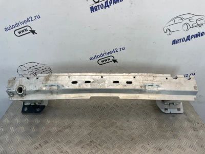 Лот: 24567099. Фото: 1. жесткость бампера BMW X7 G07. Двигатель и элементы двигателя