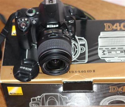 Лот: 1401234. Фото: 1. Фотоаппарат Nikon D40 kit. Цифровые зеркальные