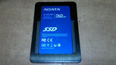 Лот: 6115727. Фото: 1. SSD ADATA 32 Gb 2,5" SATA II. SSD-накопители