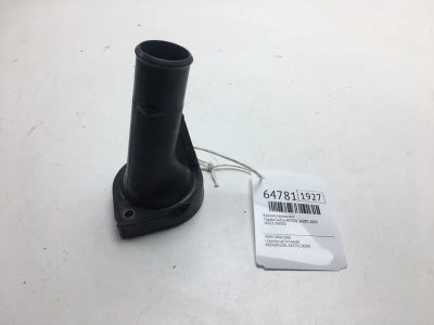 Лот: 20403389. Фото: 1. Крышка термостата Toyota Camry... Кузов