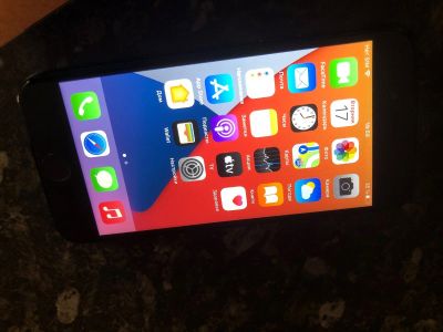 Лот: 17021686. Фото: 1. Iphone 7. Смартфоны