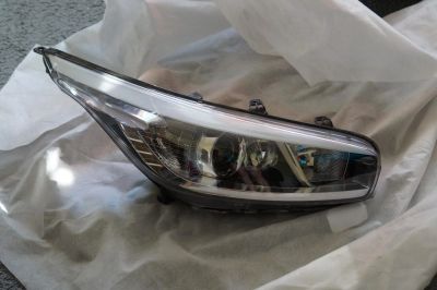 Лот: 7043575. Фото: 1. фара пердняя правая kia ceed 2012г... Оптика и освещение