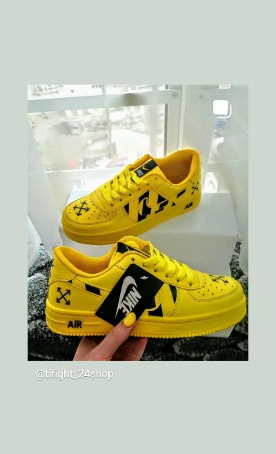 Лот: 15603760. Фото: 1. Новые кроссовки Nike жёлтые, р... Кеды, кроссовки, слипоны