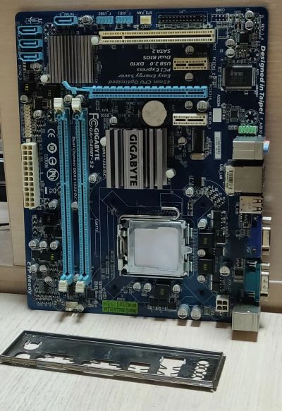 Лот: 19874173. Фото: 1. Мат. плата Gigabyte GA-G41MT-S2... Материнские платы