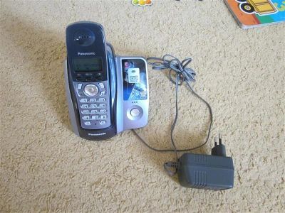 Лот: 2128669. Фото: 1. Беспроводной телефон Panasonic... DECT и радиотелефоны