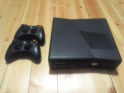 Лот: 7718233. Фото: 1. Xbox 360 slim freeboot 250gb. Игровые приставки, консоли
