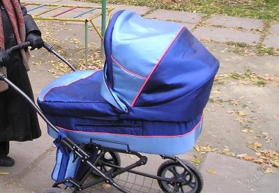 Лот: 2940593. Фото: 1. коляска 2 в 1. Коляски