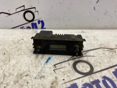 Лот: 21715416. Фото: 1. Часы салонные toyota carina E... Двигатель и элементы двигателя