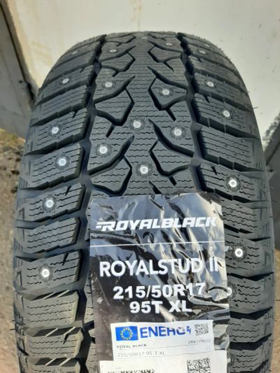 Лот: 25789097. Фото: 1. 215/50 R17 95T Royal Black Royal... Шины