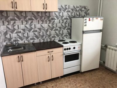 Лот: 18346605. Фото: 1. Сдам 2 ком. квартиру. Зеленая... Квартиры, студии