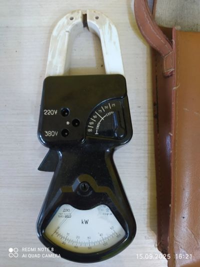 Лот: 25742647. Фото: 1. Измерительные клещи Д 90. Контрольно-измерительное оборудование