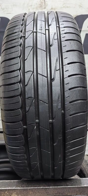 Лот: 23347331. Фото: 1. 185/55R15 86V Nokian Hakka Blue3... Шины