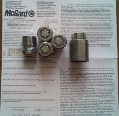 Лот: 5076078. Фото: 1. Гайка секретная McGard 25000SU... Механические блокираторы и противоугонные устройства