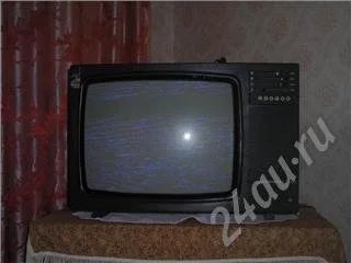 Лот: 347700. Фото: 1. Телевизор Рекорд на дачу с рубля... Телевизоры
