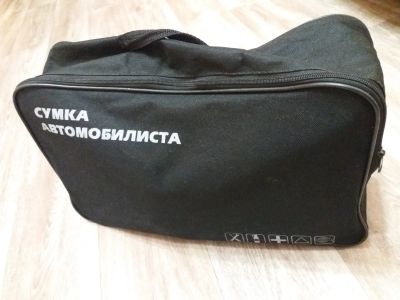 Лот: 16539996. Фото: 1. Набор автомобилиста: сумка, лопата... Наборы инструмента