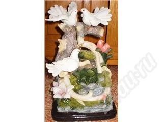 Лот: 487234. Фото: 1. сувенир фонтан с голубями. Аксессуары