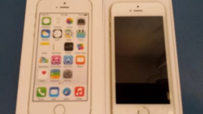 Лот: 5190676. Фото: 1. Apple iPhone 5S 32Gb Gold. Смартфоны