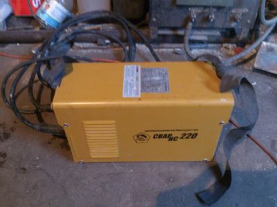 Лот: 4666969. Фото: 1. Срочно сварочный аппарат сварис220. Сварочные аппараты