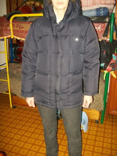Лот: 3574916. Фото: 1. пуховик синии 44 размер. Верхняя одежда