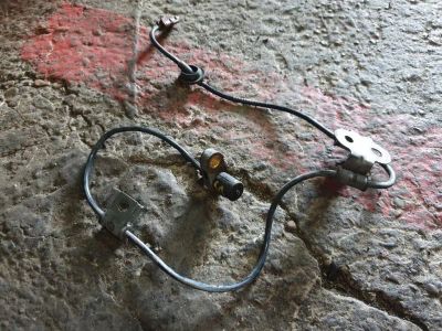 Лот: 20897254. Фото: 1. Датчик abs Subaru Forester SG5... Кузов