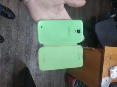 Лот: 15854585. Фото: 1. Samsung s4 I9500. Смартфоны