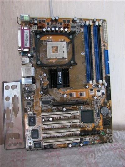 Лот: 276343. Фото: 1. Материнская плата Asus P4P800-X... Материнские платы