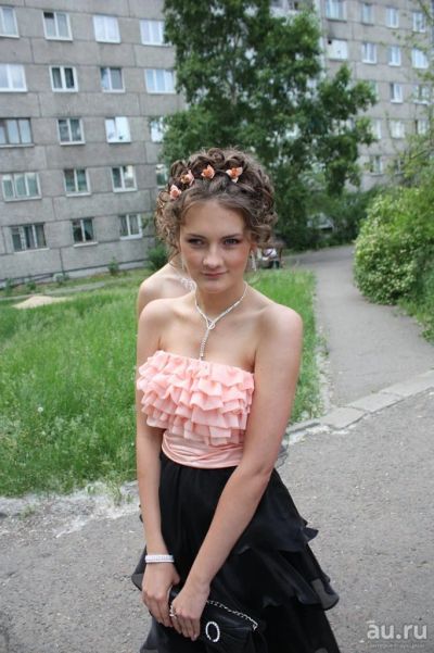 Лот: 8761292. Фото: 1. Платье на праздник:). Платья