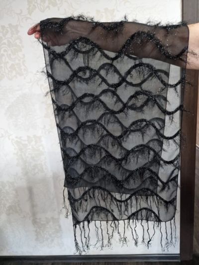 Лот: 25899612. Фото: 1. Шарф/платок/палантин. Шарфы, платки