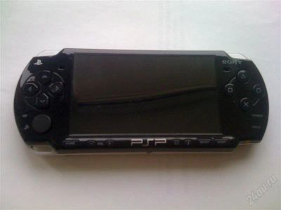 Лот: 1238837. Фото: 1. Sony PSP 2008 + 5 дисков. Игровые приставки, консоли