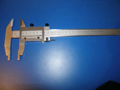 Лот: 7527941. Фото: 1. Штангенциркуль 0-250 мм. Ручной инструмент