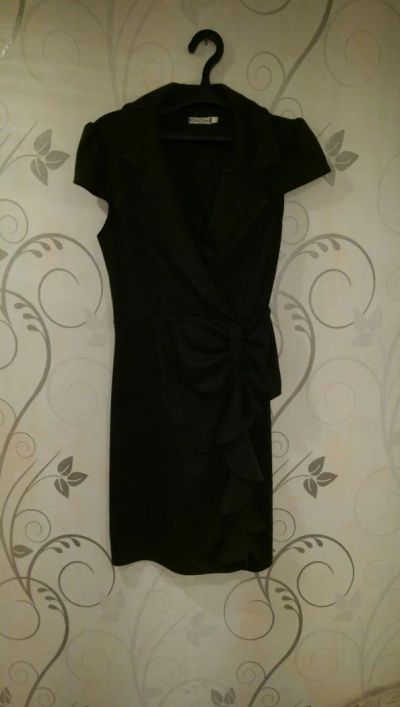 Лот: 9270903. Фото: 1. темно-серое женское платье. Платья