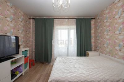 Лот: 20761977. Фото: 1. Продам 1-комн. кв. 45 кв.м. Красноярск... Квартиры, студии