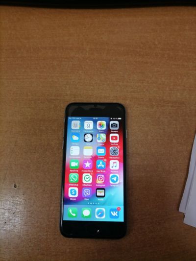 Лот: 17456174. Фото: 1. IPhone 6. Смартфоны