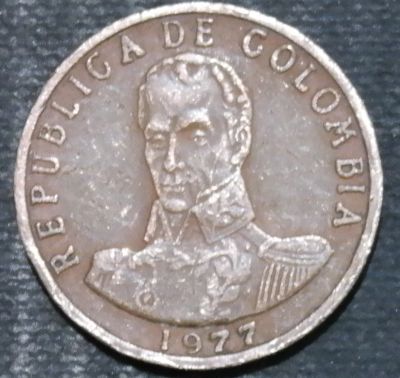 Лот: 12646004. Фото: 1. Экзотика с рубля (15971) Колумбия. Остальные страны