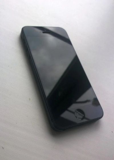 Лот: 4145237. Фото: 1. iphone 5 32G РСТ IOS 6. Смартфоны