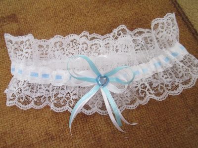 Лот: 3214387. Фото: 1. подвязка для невесты бело-голубая. Подвязки