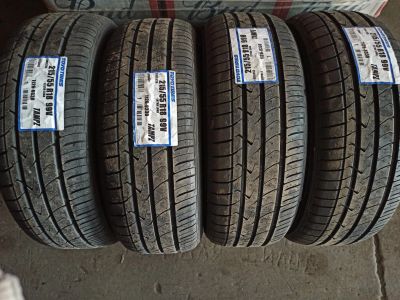 Лот: 15997310. Фото: 1. 215/55/18 99V Toyo Tranpath MPZ. Шины