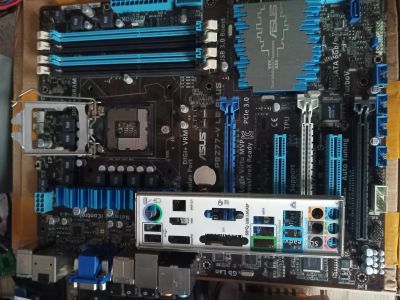 Лот: 17894361. Фото: 1. Asus P8Z77-V LE plus. Материнские платы