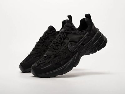 Лот: 23565015. Фото: 1. Кроссовки Nike V2K Run. Кеды, кроссовки, слипоны