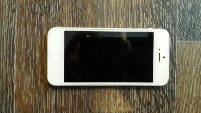 Лот: 7132186. Фото: 1. Iphone 5 16 gb. Смартфоны