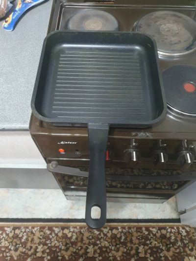 Лот: 25518546. Фото: 1. Сковородка гриль бу. Мангалы, грили, коптильни