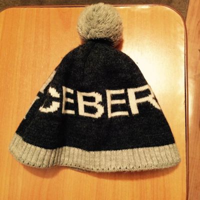 Лот: 4873501. Фото: 1. Шапка Iceberg (серая). Другое (мужская одежда)