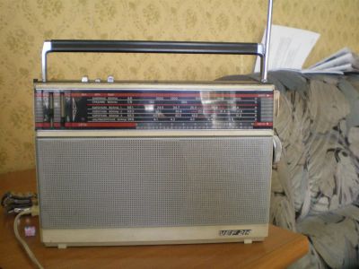 Лот: 3314002. Фото: 1. Радиоприемник VEF 214 1985 год... Тюнеры, радиоприёмники