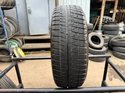 Лот: 25675517. Фото: 1. (1шт.) 215-60-17 Bridgestone Blizzak... Шины