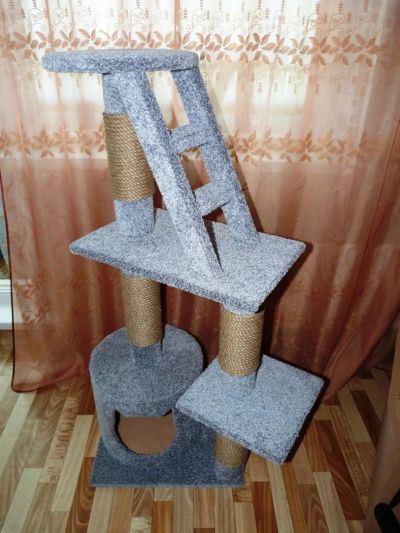 Лот: 4291425. Фото: 1. Домик/ комплекс для кошки, когтеточка1. Домики, переноски, клетки, когтеточки