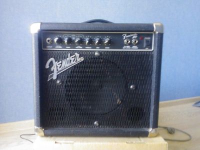 Лот: 9833167. Фото: 1. Fender Frontman Amp Type: PR-241... Гитарные эффекты и комбоусилители